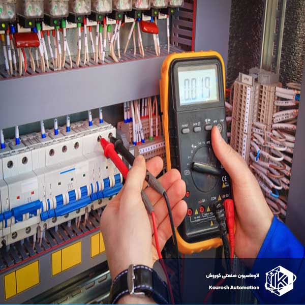 مزایای استفاده از خدمات ساخت تابلو برق اتوماسیون صنعتی کوروش